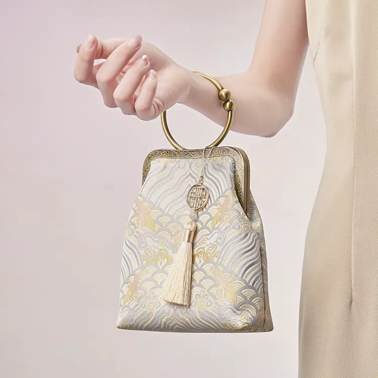 Ivory Jacquard Ring Handle Bag - Item TX-6 view 3